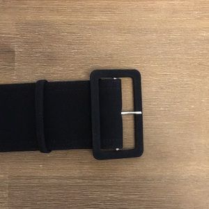 Aritzia Le Fou Wilfred waist belt